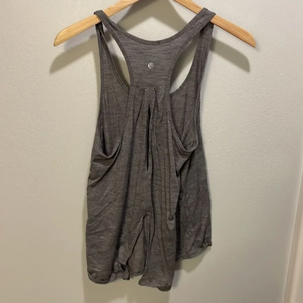 LULULEMON Athletica woman’s grey tank top